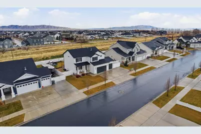 596 S Meade St, Mapleton, UT 84664 - Photo 3