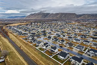 596 S Meade St, Mapleton, UT 84664 - Photo 5