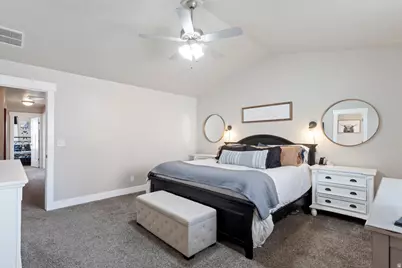 2146 W 5600 S #29, Roy, UT 84067 - Photo 19