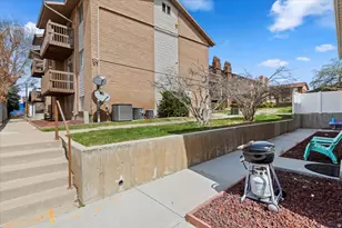2146 W 5600 S, Roy, UT 84067 - Photo 31