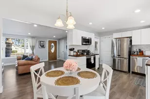 581 W Greenleaf Dr S, Murray, UT 84123 - Photo 9