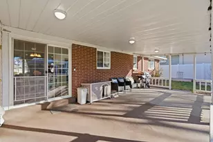 581 W Greenleaf Dr S, Murray, UT 84123 - Photo 27