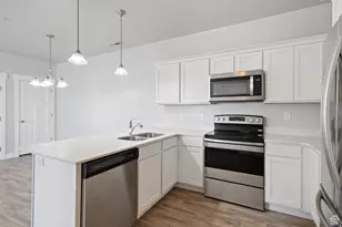 633 N Sun Peak Dr W, Vineyard, UT 84059 - Photo 7