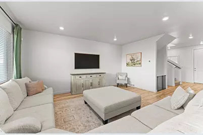 966 W Ruddy Clover Ln N, Saratoga Springs, UT 84045 - Photo 3