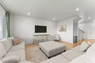 966 W Ruddy Clover Ln N, Saratoga Springs, UT 84045 - Photo 3