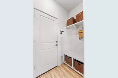 966 W Ruddy Clover Ln N, Saratoga Springs, UT 84045 - Photo 9