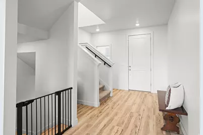 966 W Ruddy Clover Ln N, Saratoga Springs, UT 84045 - Photo 11