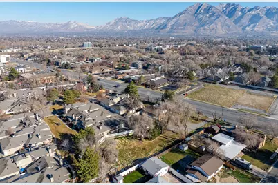 6960 S 900 E, Midvale, UT 84047 - Photo 21