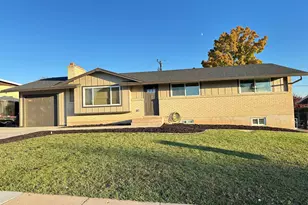 1184 E Valhalla Dr, Clearfield, UT 84015 - Photo 1
