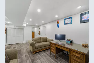 2117 E Rolling Knolls Way, Cottonwood Heights, UT 84121 - Photo 45