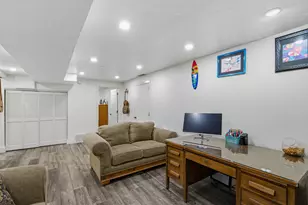 2117 E Rolling Knolls Way, Cottonwood Heights, UT 84121 - Photo 45