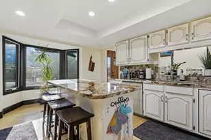 2117 E Rolling Knolls Way, Cottonwood Heights, UT 84121 - Photo 19