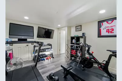 2117 E Rolling Knolls Way, Cottonwood Heights, UT 84121 - Photo 53