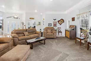 142 N 10450 E, Huntsville, UT 84317 - Photo 9