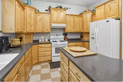 142 N 10450 E, Huntsville, UT 84317 - Photo 13