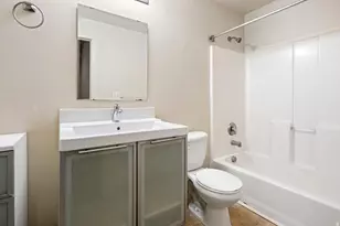 725 S 200 W, Salt Lake City, UT 84101 - Photo 17