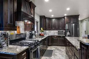 2330 E 2400 N, Layton, UT 84040 - Photo 17