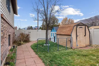 2330 E 2400 N, Layton, UT 84040 - Photo 43
