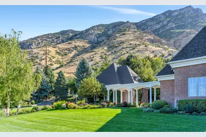 2848 Foothill Dr, Provo, UT 84604 - Photo 15