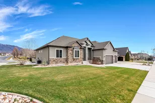 742 N 700 W Cir W, American Fork, UT 84003 - Photo 3