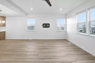 12956 S Calf Creek Ct, Riverton, UT 84096 - Photo 7