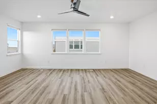 12956 S Calf Creek Ct, Riverton, UT 84096 - Photo 5