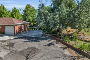 1351 E Fort Blvd, Cottonwood Heights, UT 84121 - Photo 33