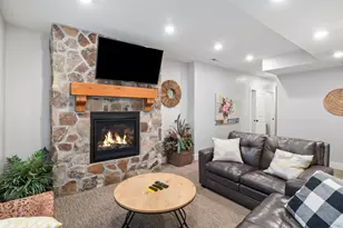 832 S Edgewater Ct, Huntsville, UT 84317 - Photo 29