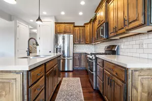 832 S Edgewater Ct, Huntsville, UT 84317 - Photo 9