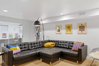 2136 S Elaine Dr E, Bountiful, UT 84010 - Photo 47