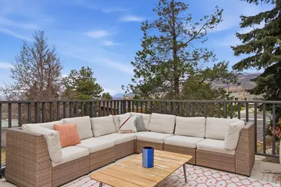 2136 S Elaine Dr E, Bountiful, UT 84010 - Photo 39