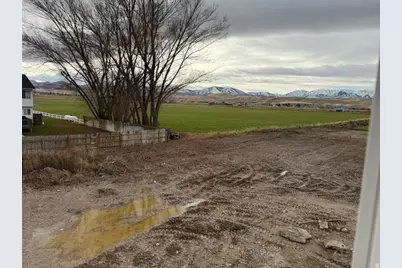 760 E 1250 S, Hyrum, UT 84319 - Photo 13