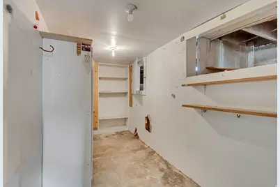 1724 S Shelmerdine Ct, Salt Lake City, UT 84115 - Photo 19