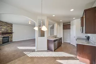 4088 E Oakland Hills Dr, Eagle Mountain, UT 84005 - Photo 11