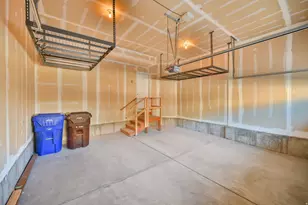 4088 E Oakland Hills Dr, Eagle Mountain, UT 84005 - Photo 35