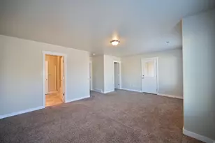 4088 E Oakland Hills Dr, Eagle Mountain, UT 84005 - Photo 21