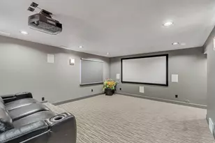 622 E Wyngate Pointe Ln S, Draper, UT 84020 - Photo 25