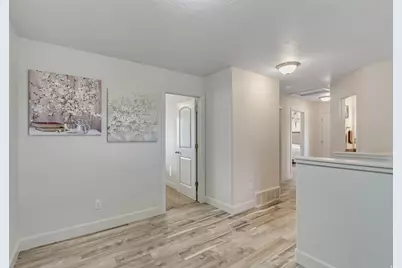 622 E Wyngate Pointe Ln S, Draper, UT 84020 - Photo 21