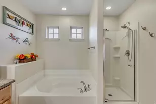 622 E Wyngate Pointe Ln S, Draper, UT 84020 - Photo 13