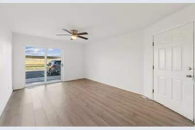 595 S Main #18, Kamas, UT 84036 - Photo 3