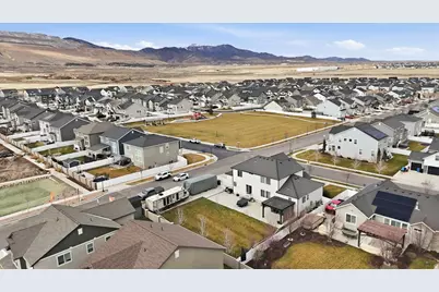 6633 W Indigo Dr, Herriman, UT 84096 - Photo 59