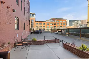 327 W 200 S, Salt Lake City, UT 84101 - Photo 35