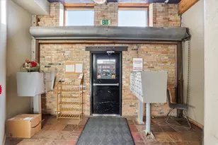 327 W 200 S, Salt Lake City, UT 84101 - Photo 45