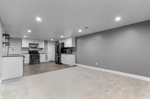 4085 S Olympic Way, Holladay, UT 84124 - Photo 17