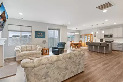 2418 W 3230 S, Syracuse, UT 84075 - Photo 31