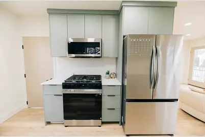 345 E 600 S, Centerville, UT 84014 - Photo 13