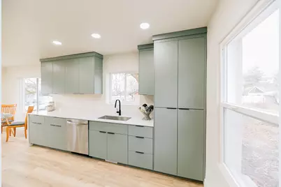 345 E 600 S, Centerville, UT 84014 - Photo 11