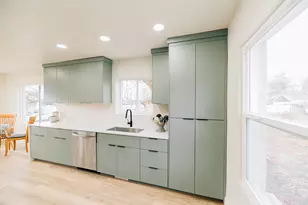 345 E 600 S, Centerville, UT 84014 - Photo 11