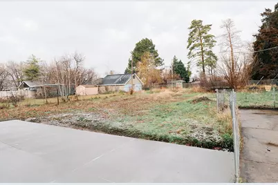 345 E 600 S, Centerville, UT 84014 - Photo 35