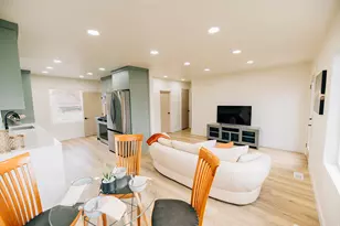 345 E 600 S, Centerville, UT 84014 - Photo 7